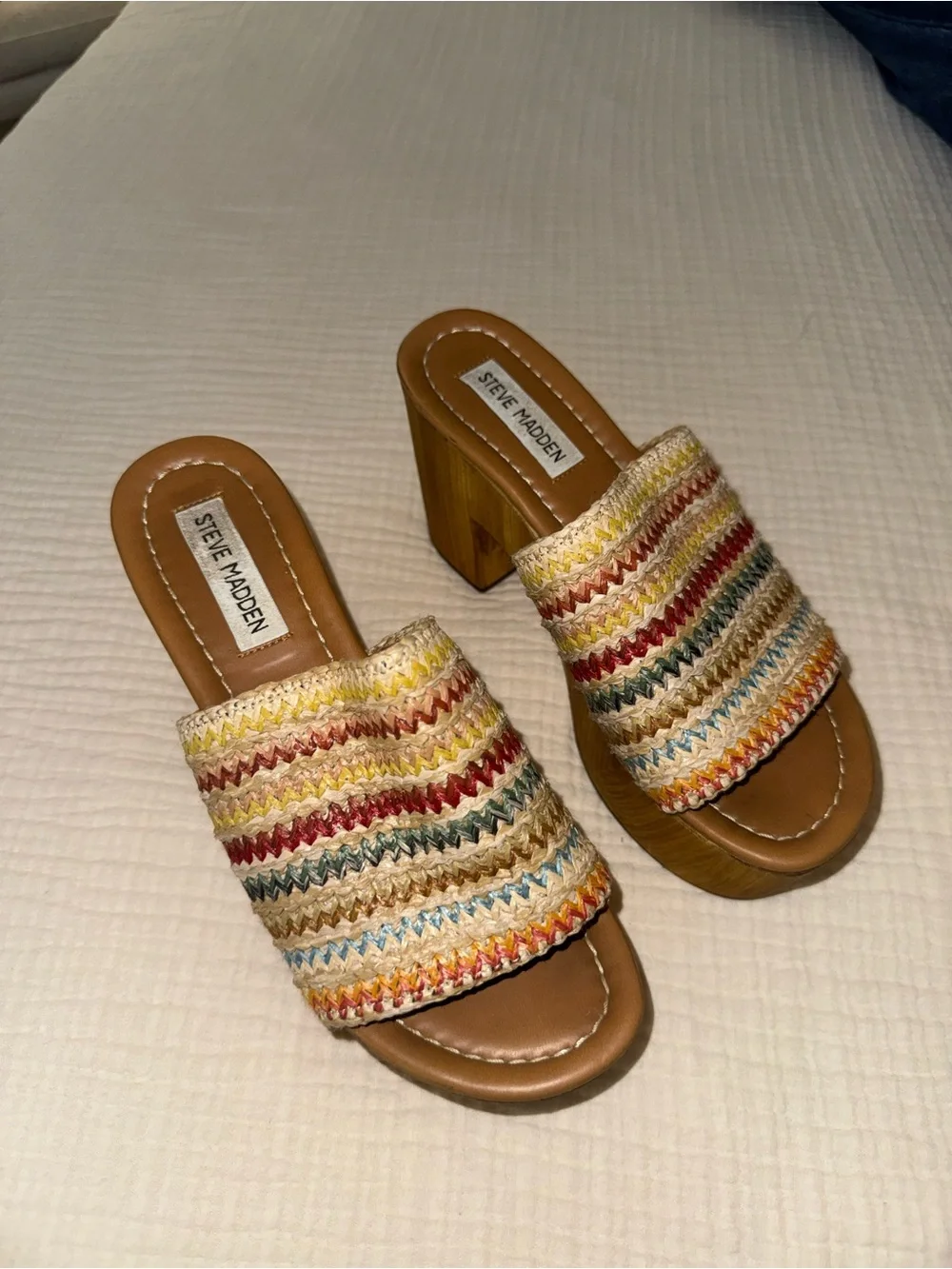 Steve Madden Tan Multicolor Woven Platform